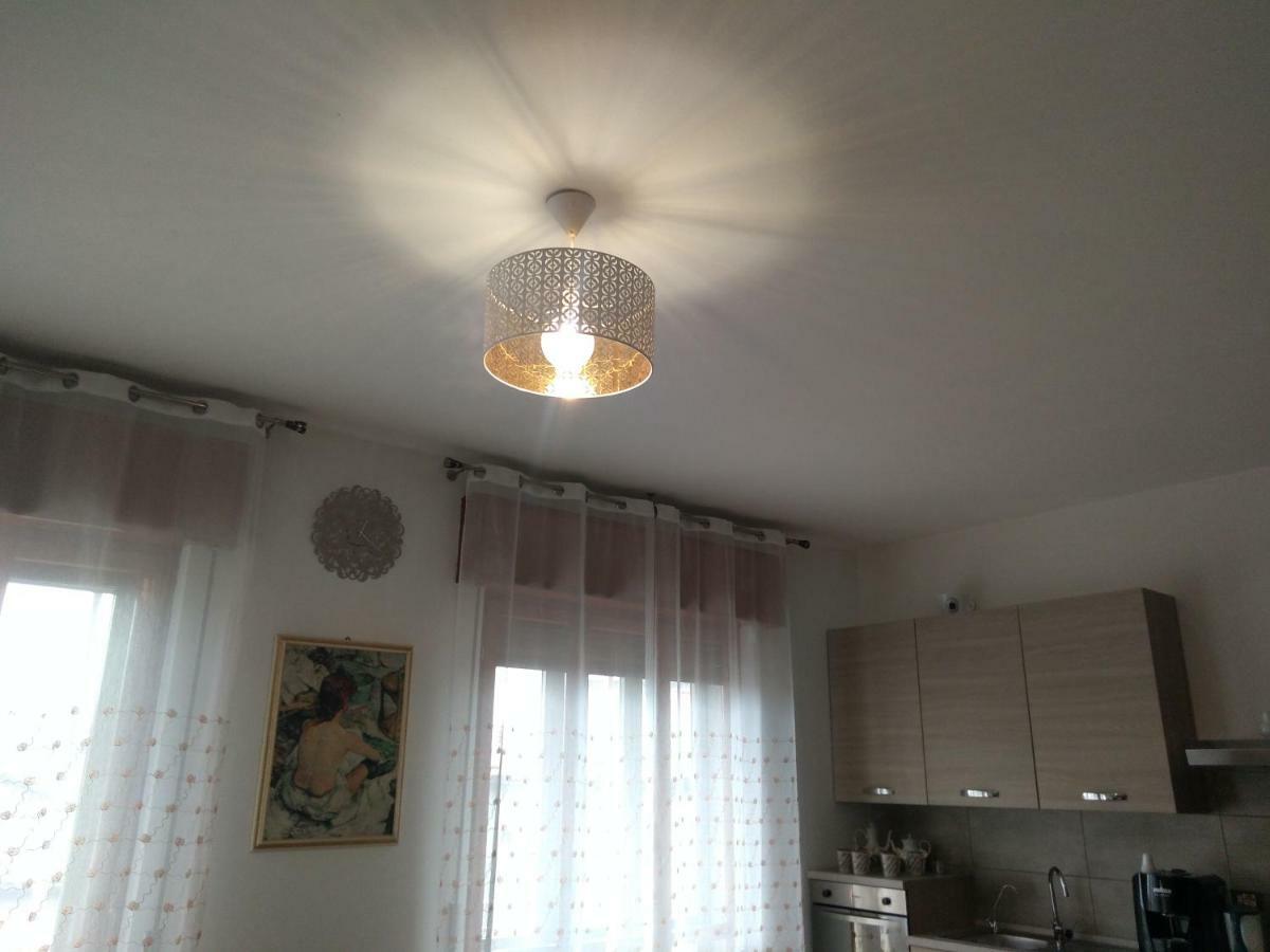 Casa Marinella Appartement San Giovanni Lupatoto Buitenkant foto