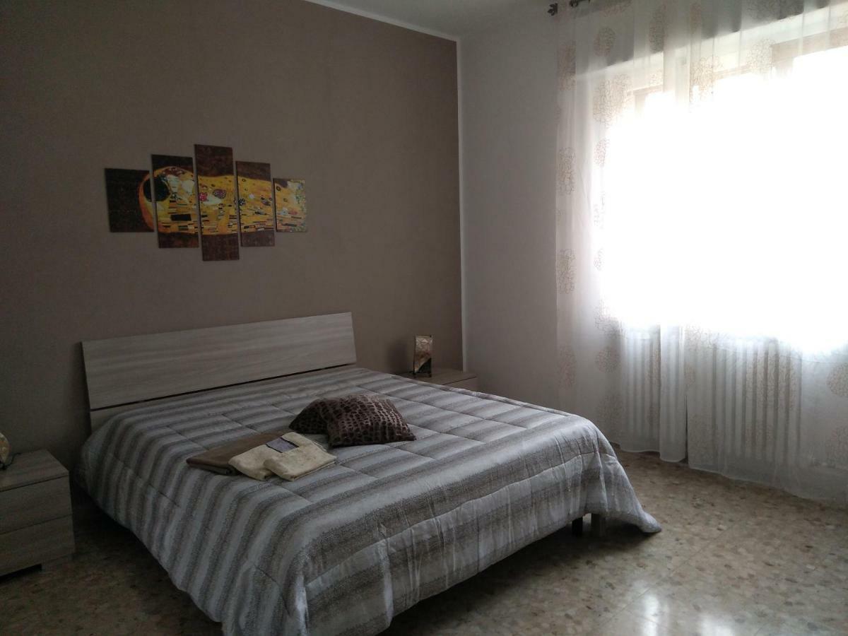 Casa Marinella Appartement San Giovanni Lupatoto Buitenkant foto